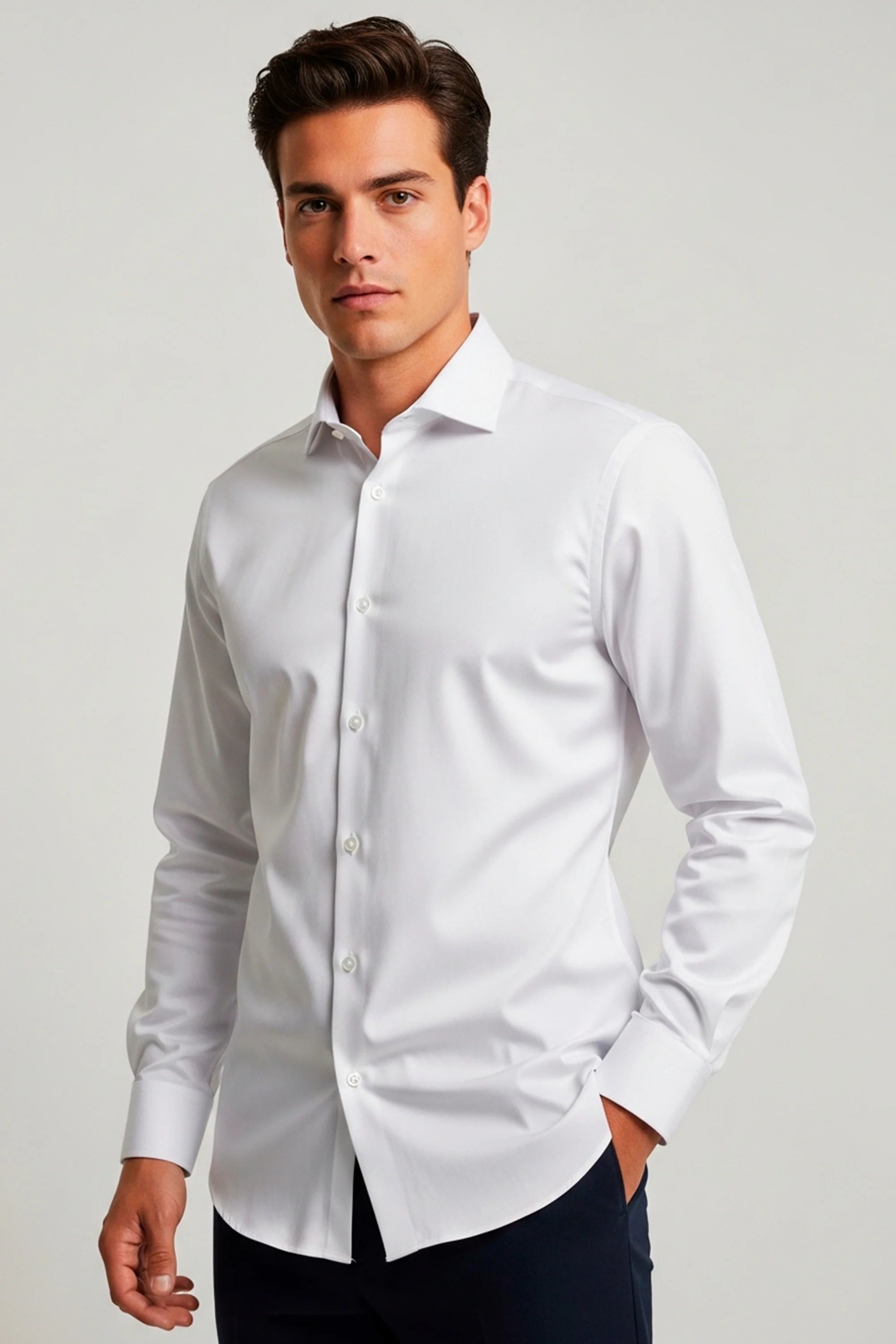 Camisa manga longa slim fit básica lisa